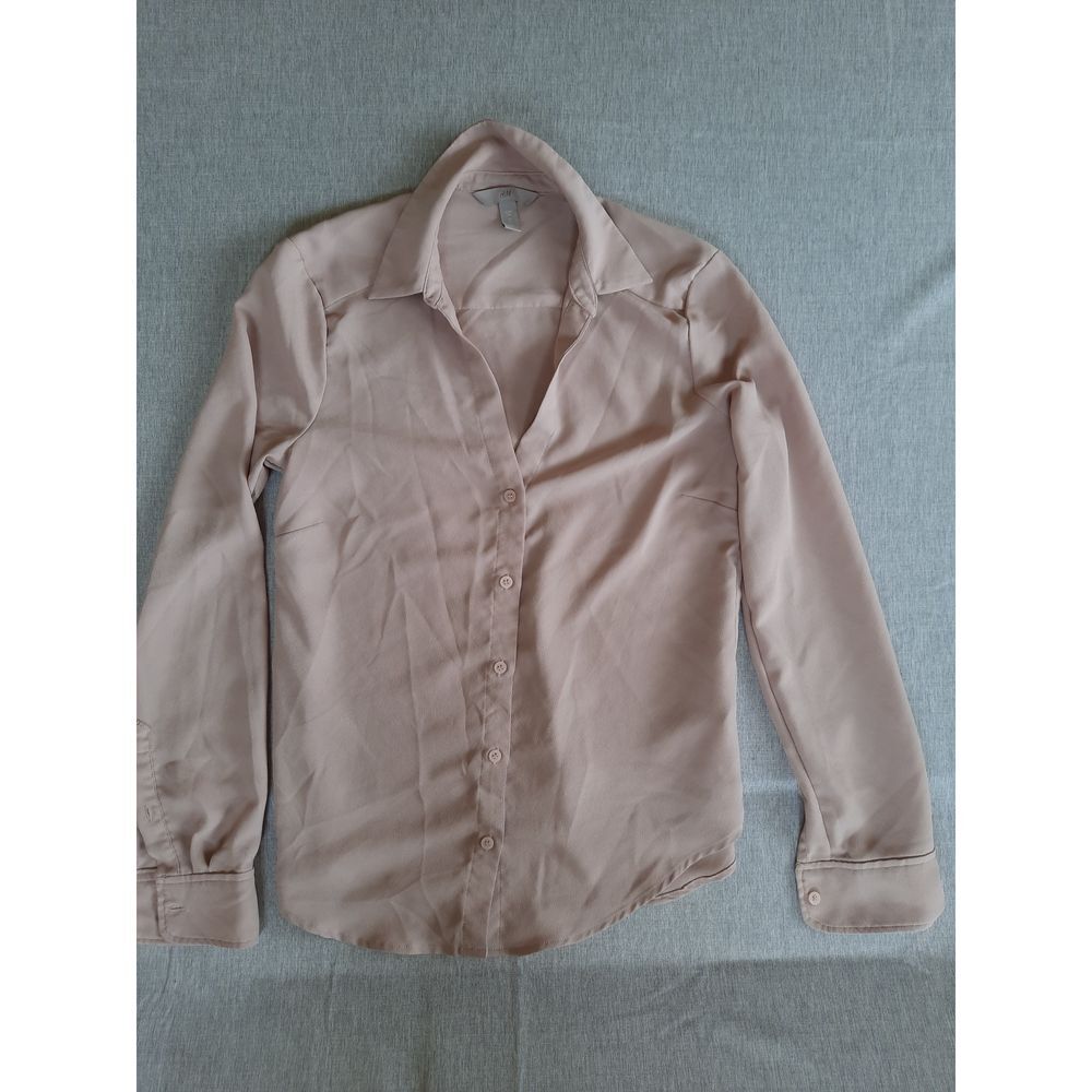 H&M Women's XS Lightweight Mauve V-Neck Button Blouse Long Sleeve Pure Polyester